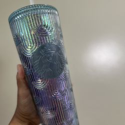 Starbucks 2022 Iridescent Mermaid Scales Plastic Cold Cup Tumbler Venti 24oz