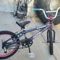 Bmx Mongoose Bike 