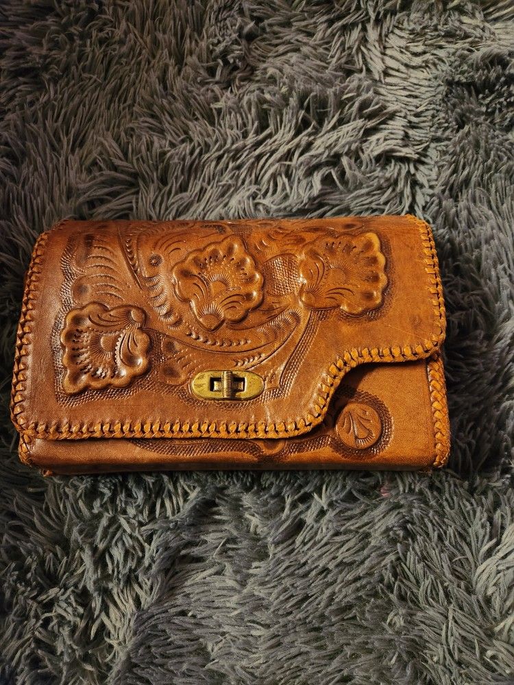 UNIQUE VINTAGE UNDERARM purse REVERSIBLE FLIP AROUND GENUINE LEATHER