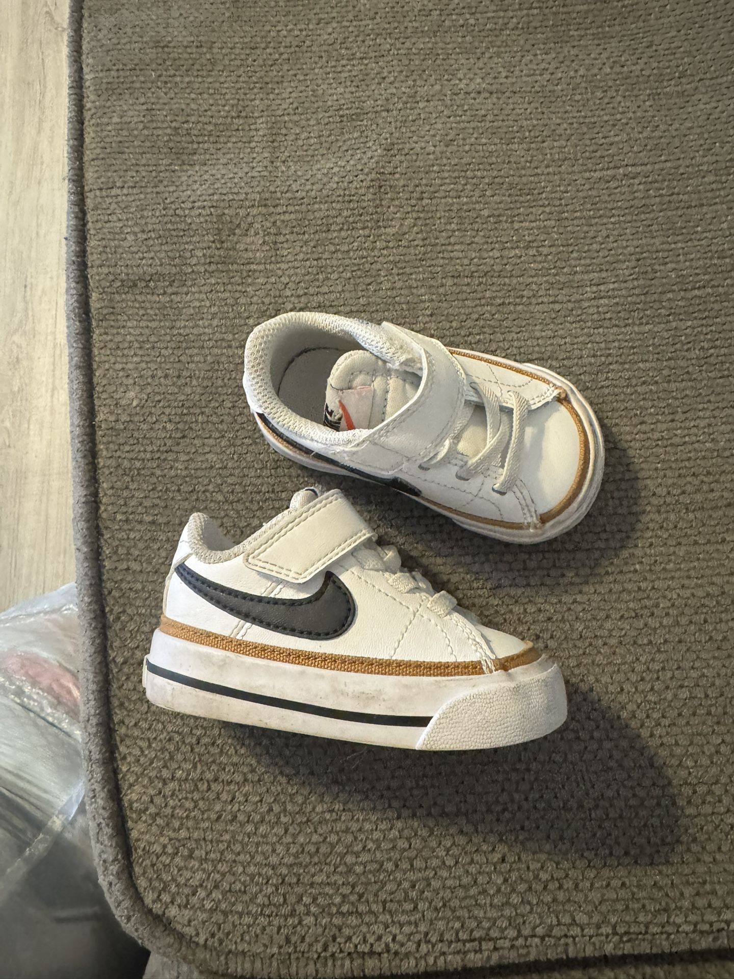 Baby Nike’s
