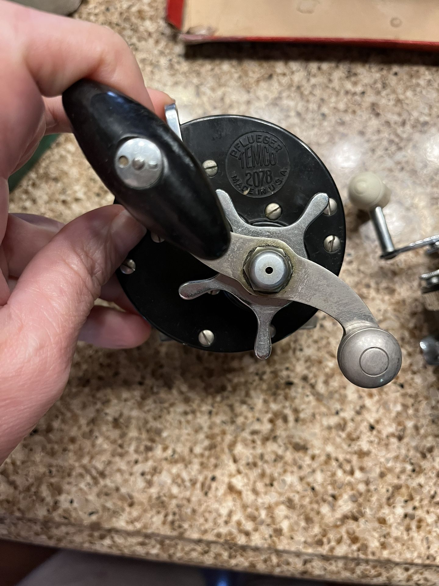 Vintage Pflueger Tempo Model 2078 Bait Casting Reel.