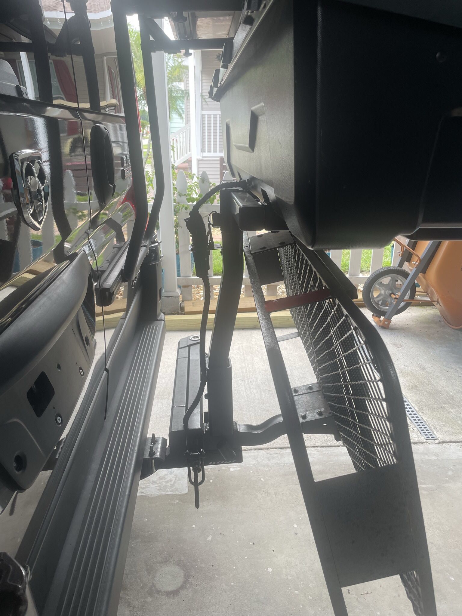 Kuat pivot v2 for cheap sale