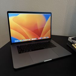 2018 15” MacBook Pro 6-Core i7 32GB Ram 512SSD! Like new!