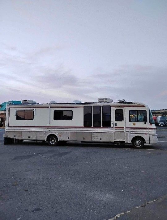 1995 Fleetwood Bounder