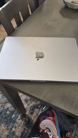 Apple pro