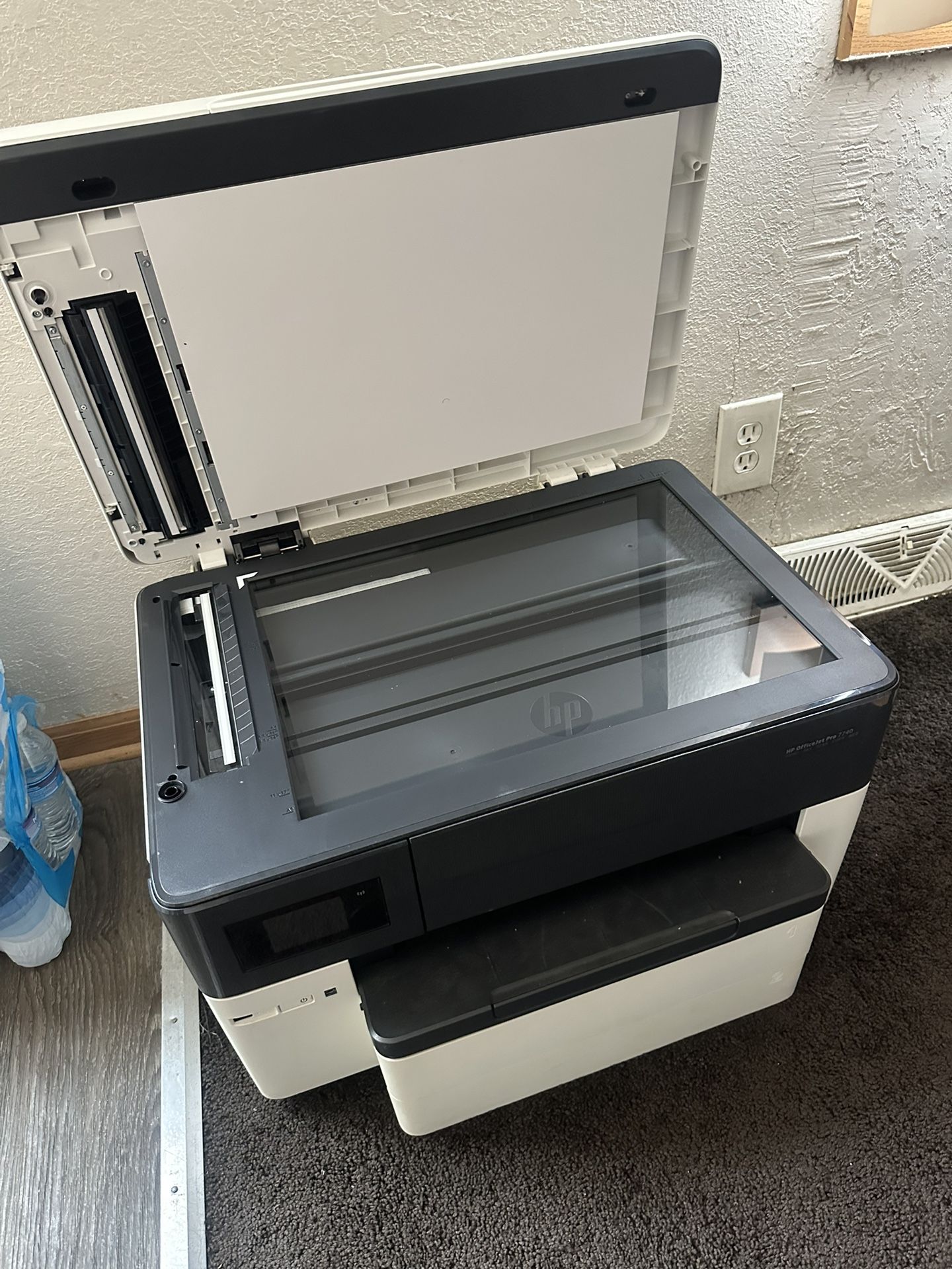 HP Office Jet Pro 7740 Wide Format