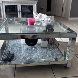 ✨ Glam Mirrored Coffee Table – Originally $800 ✨