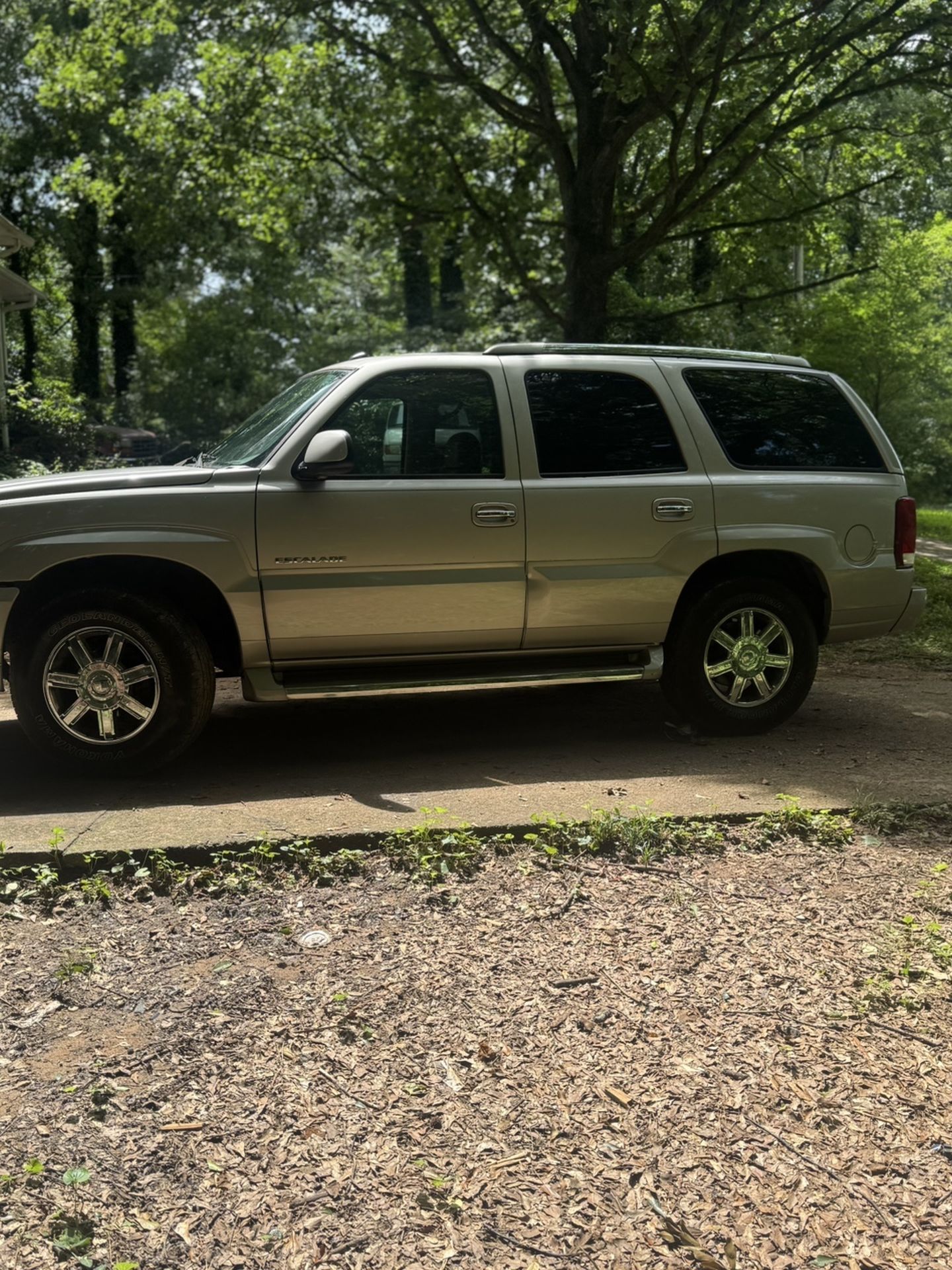 2005 Cadillac Escalade