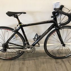 Woman’s Specialized Full Carbon Road Bike Tuned Ready/Ride