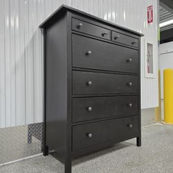 Chest Of Drawers (Tall Boy). 