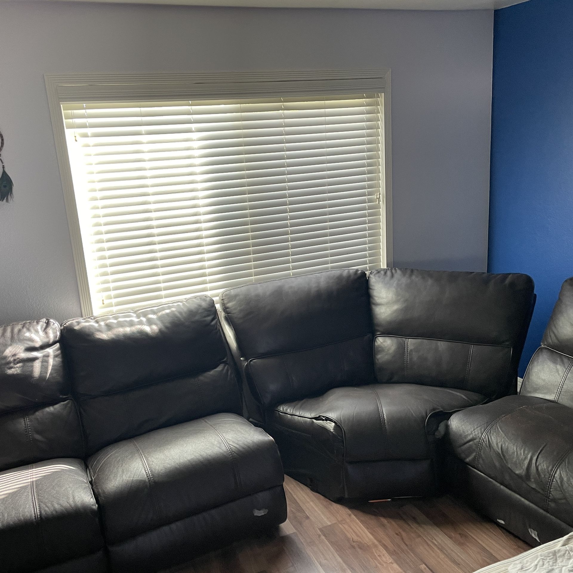 Free Sofa