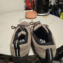 AXD Tiburon Cycling Shoes? Clip Ins Size 8.5