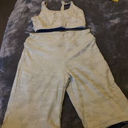 Worn Out Fit: Top & Bottom