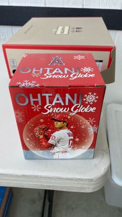 OHTANI SNOW GLOBE