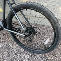 Dubbelzinnig katje aankomen 2019 Cannondale Catalyst 3 27.5” XL Mountain Bike for Sale in Avondale, AZ  - OfferUp