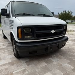 2002 Chevrolet Express