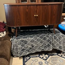 Buffet Cabinet / Entry Way Table 
