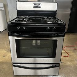Frigidaire Gas Stove 30”Wide In Stainless Steel 4Burners