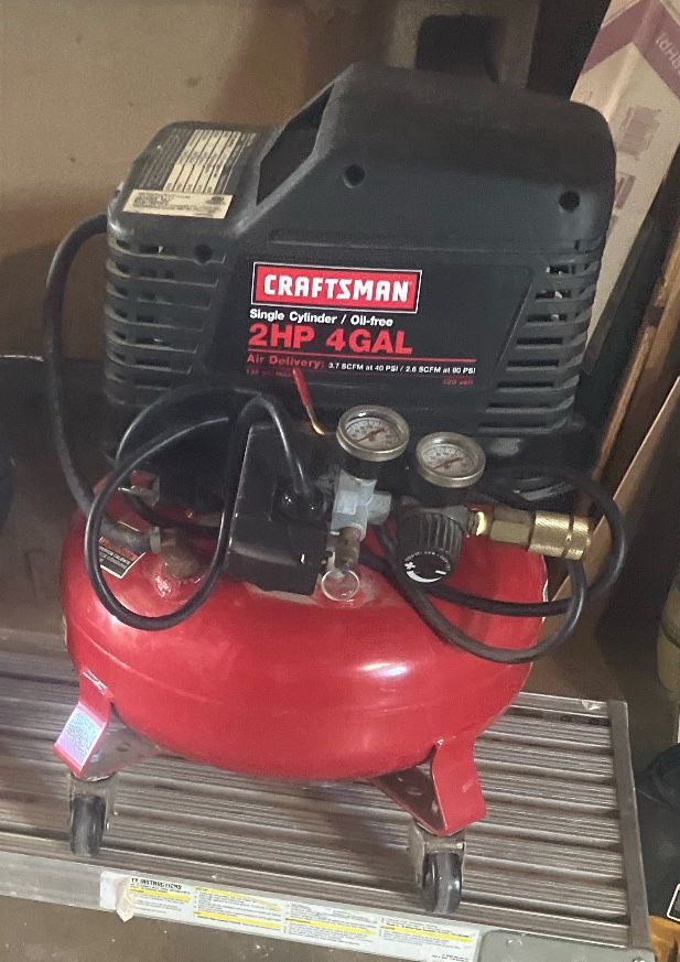 Craftsman 4Gal Pancake Air Compressor