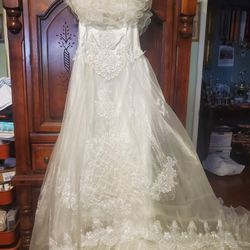 Dress Wedding