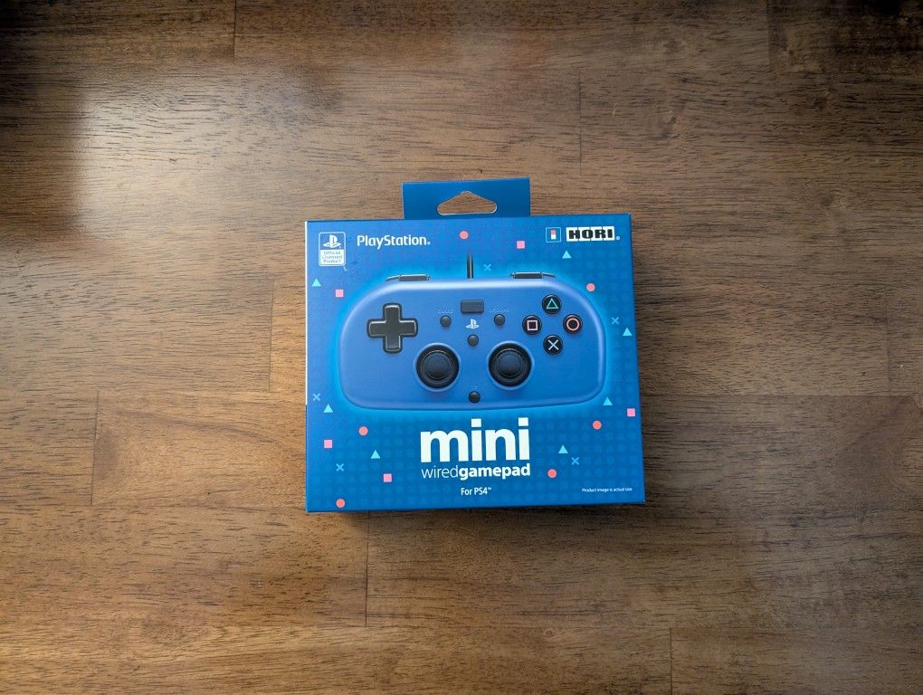 Hori mini wired USB playstation 4 PS4 controller