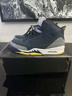Air Jordan Retro “Son Of Mars”