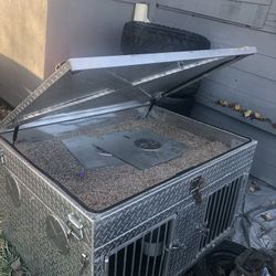 Diamond Plated Dog Box 