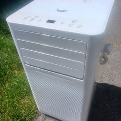 Portable  AC 10000 BTU W/Remote 