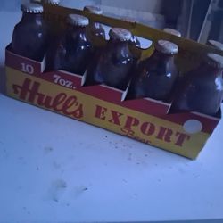 Hull's Beer Bottles, Seven Ounce