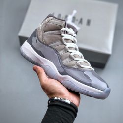 Jordan 11 Cool Grey 9 