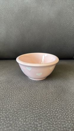 New With Tags Small Terramoto Ceramic Light Pink White Heart Bowl Dish Decoration