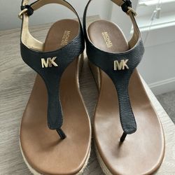 Michael Kors Sandals Size 10