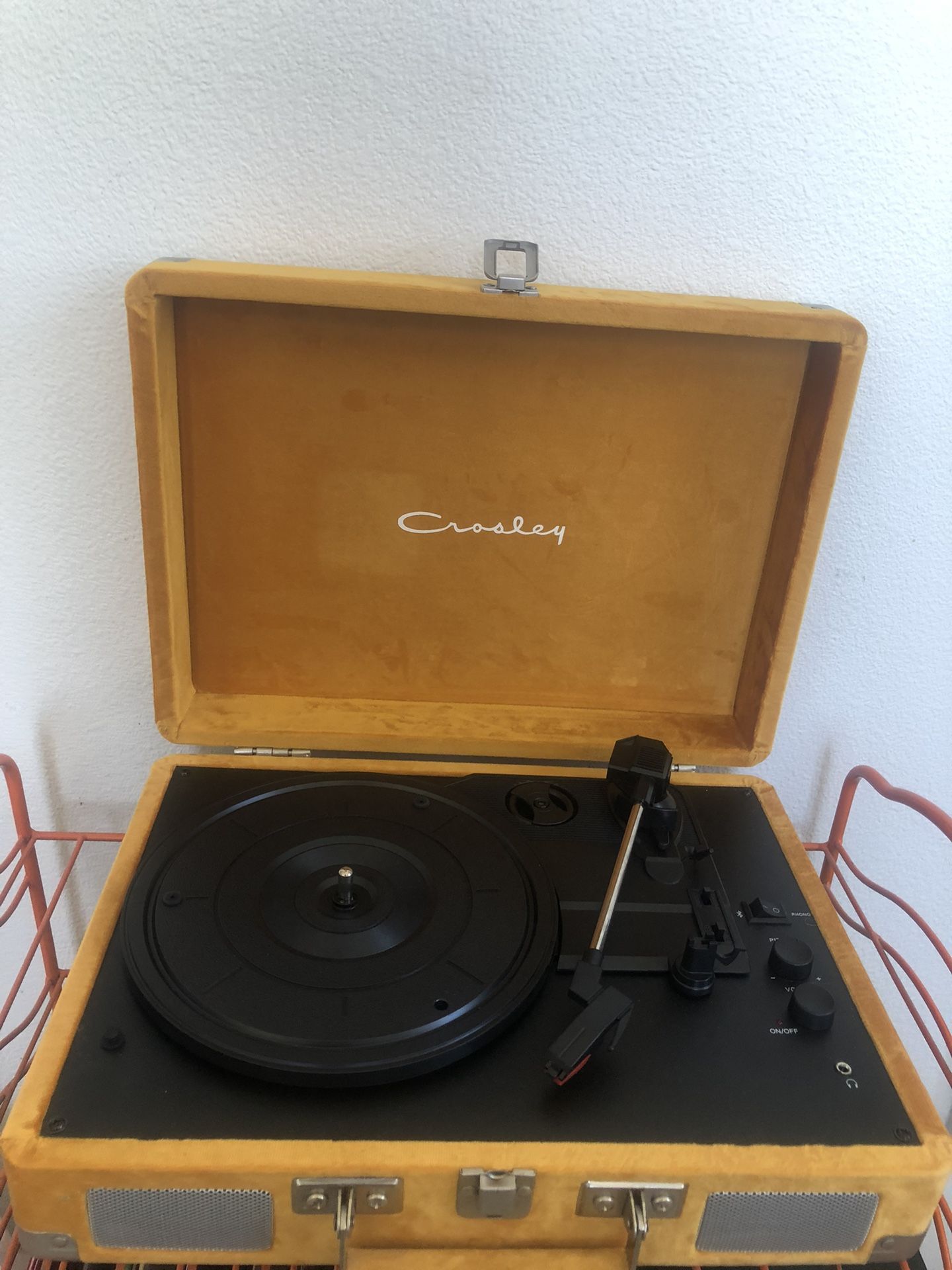 YELLOW VELVET CROSLEY RECORD PLAYER ONLY USED ONCE