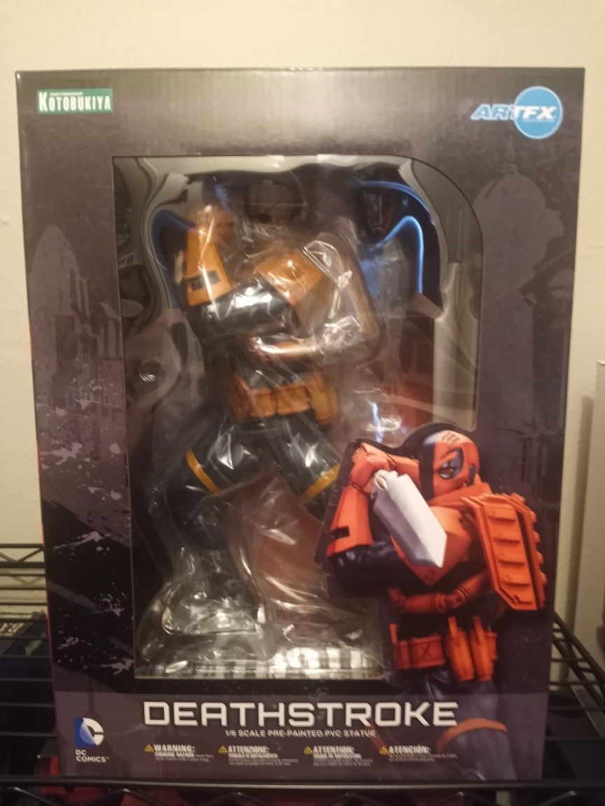 DC Comics New 52 Kotobukiya Deathstroke ARTFX Statue