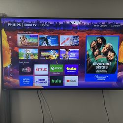65in Philips Roku tv