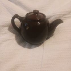 Vintage Miniature Sadler Style Tea Pot