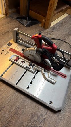 SKIL 3601-02 Flooring Saw with 36T Contractor Blade