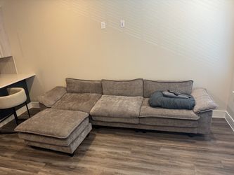 Large Sectional couch (basically new)