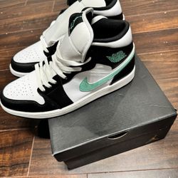 Air Jordan 1 Mid Men's Shoes 