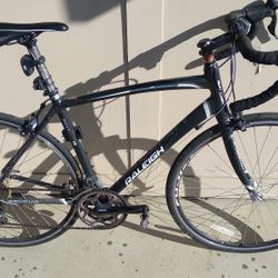 Raleigh Revino Road Bike