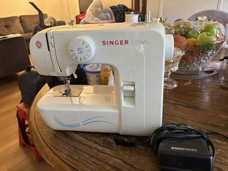 Singer Tradition Sewing Machine