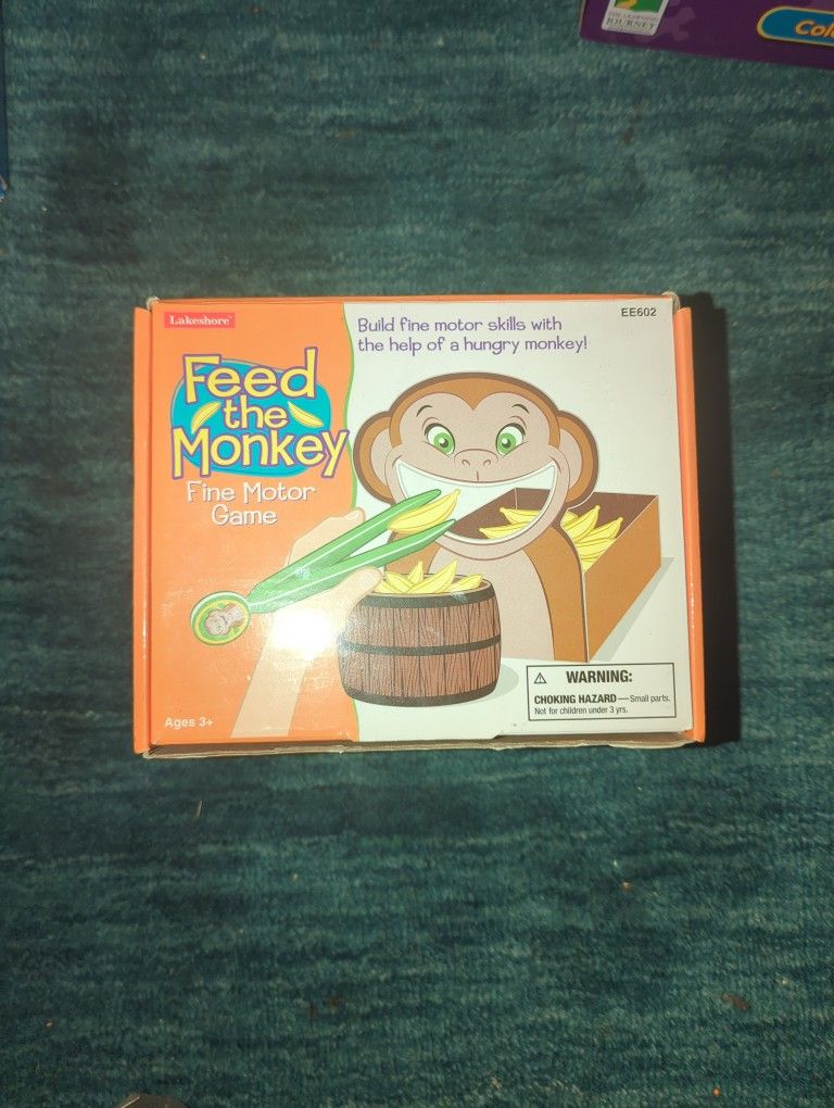 LAKESHORE Feed The Monkey Fine Motor Skills Game