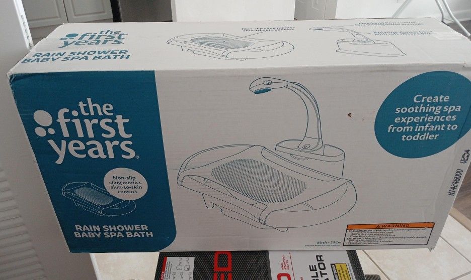 The 1st Year, White With Grey Dots, Weight 7.5lb