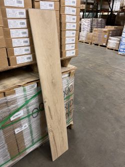 Lux LVP Flooring - $1.65/sqft - 8mm/30mil
