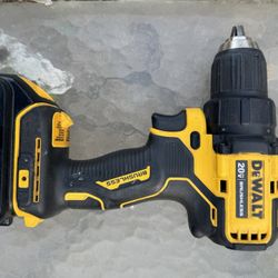 Dewalt Atomic Drill Driver