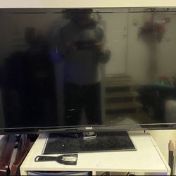 42 Inch RCA tv