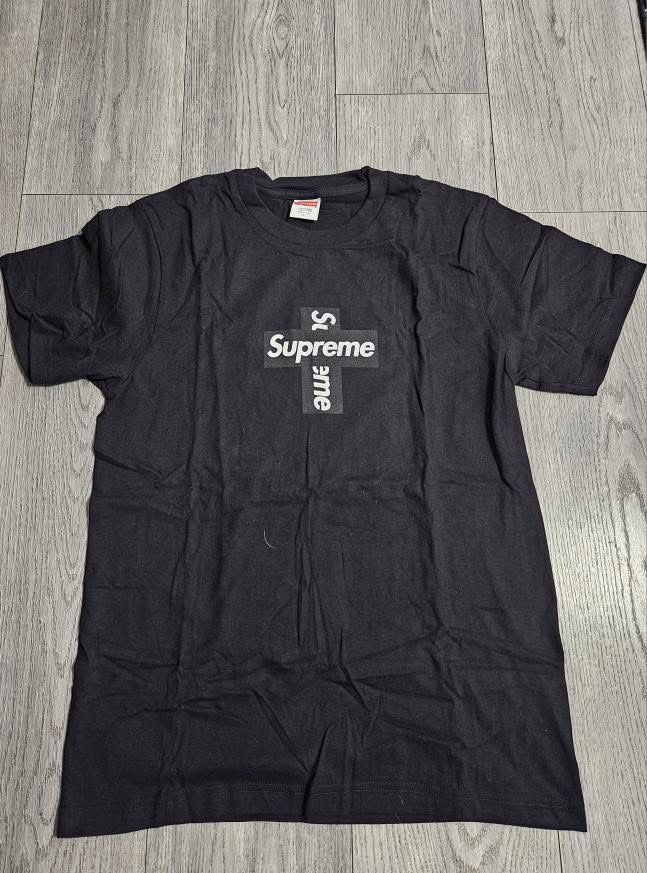 BLACK SUPREME SHIRT