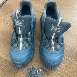 Burberry Tennis Shoes