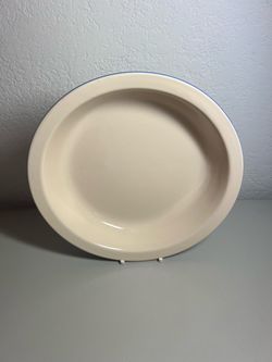 New Le Creuset Stoneware Blue Pie Dish