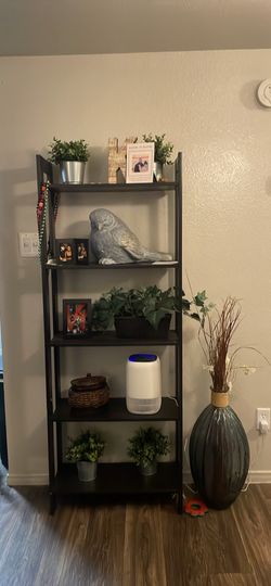 Shelf